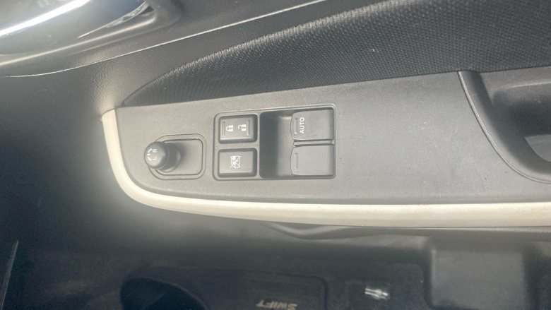 Suzuki Swift 1.2 Dualjet 83 12V Hybrid SZ-L 5dr Petrol Hatchback